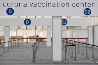 vaccinationcenter 2048x1365 1