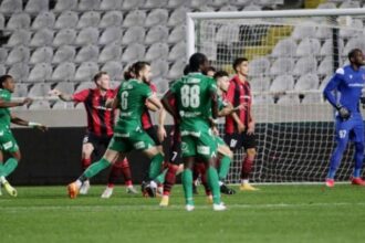 w30 200723omonia