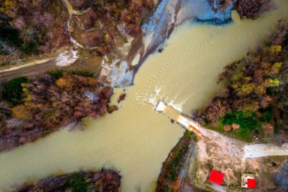 sperxeios kai alla 24