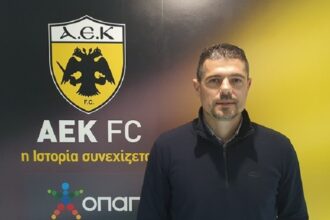 sto skaoutingk tis aek o stathis tavlaridis denlarge