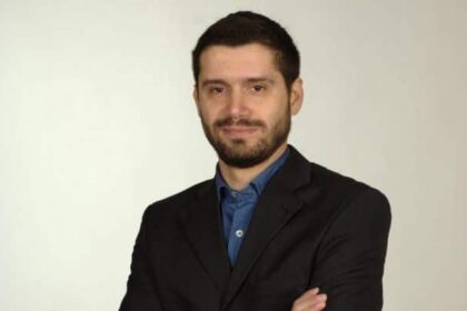 0d4667c115eba5ab6c82d33767fc2816 L