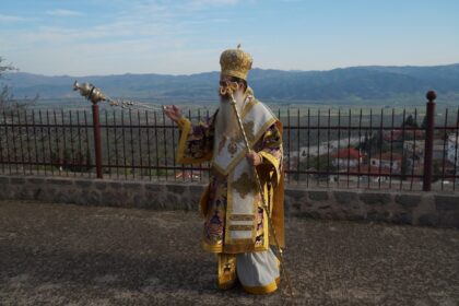 51110048018 16055e41f7 h