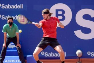 tsitsipas 205255