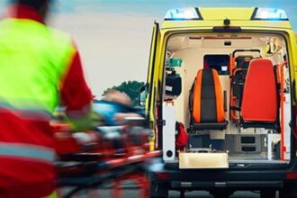 53663 ambulance 660 1