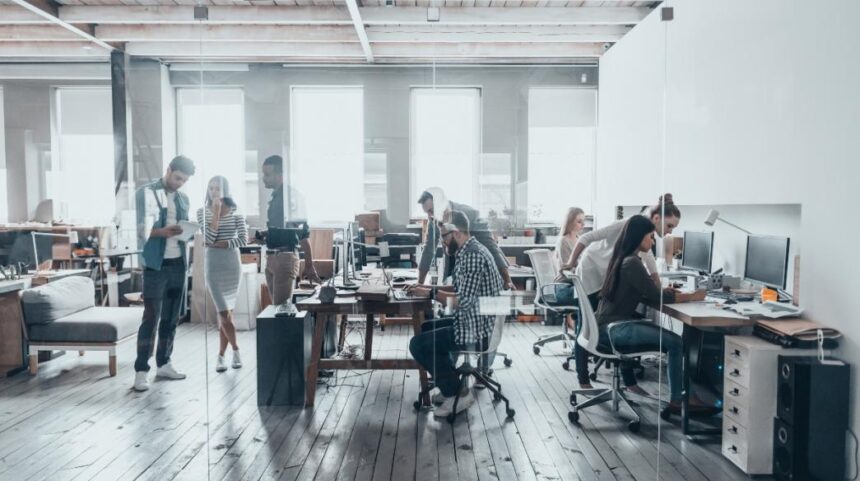 grafeio ergazomenoi ergasia