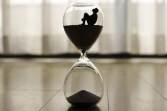 hourglass mortality