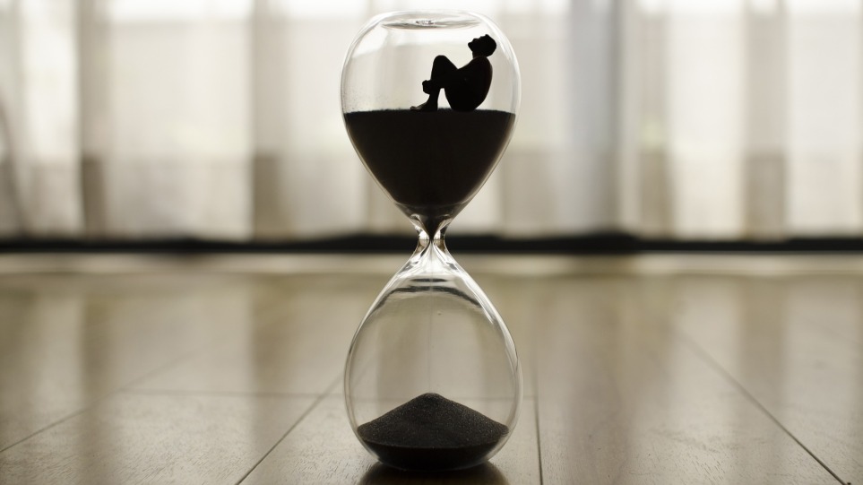 hourglass mortality