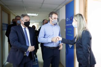 mitsotakis3 2048x1366 1