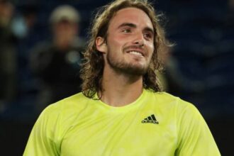 tsitsipas 3