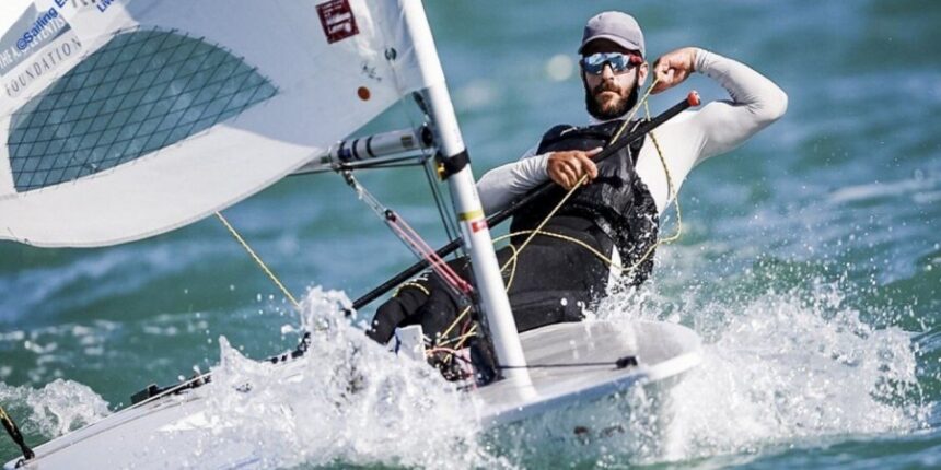 DKFwrF8WsAAv9rx.jpg large