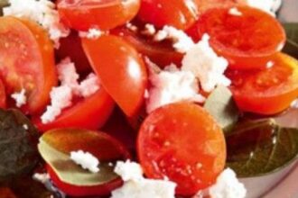 post salata me ntomatakia k anthotyro anoigma 430x575 1