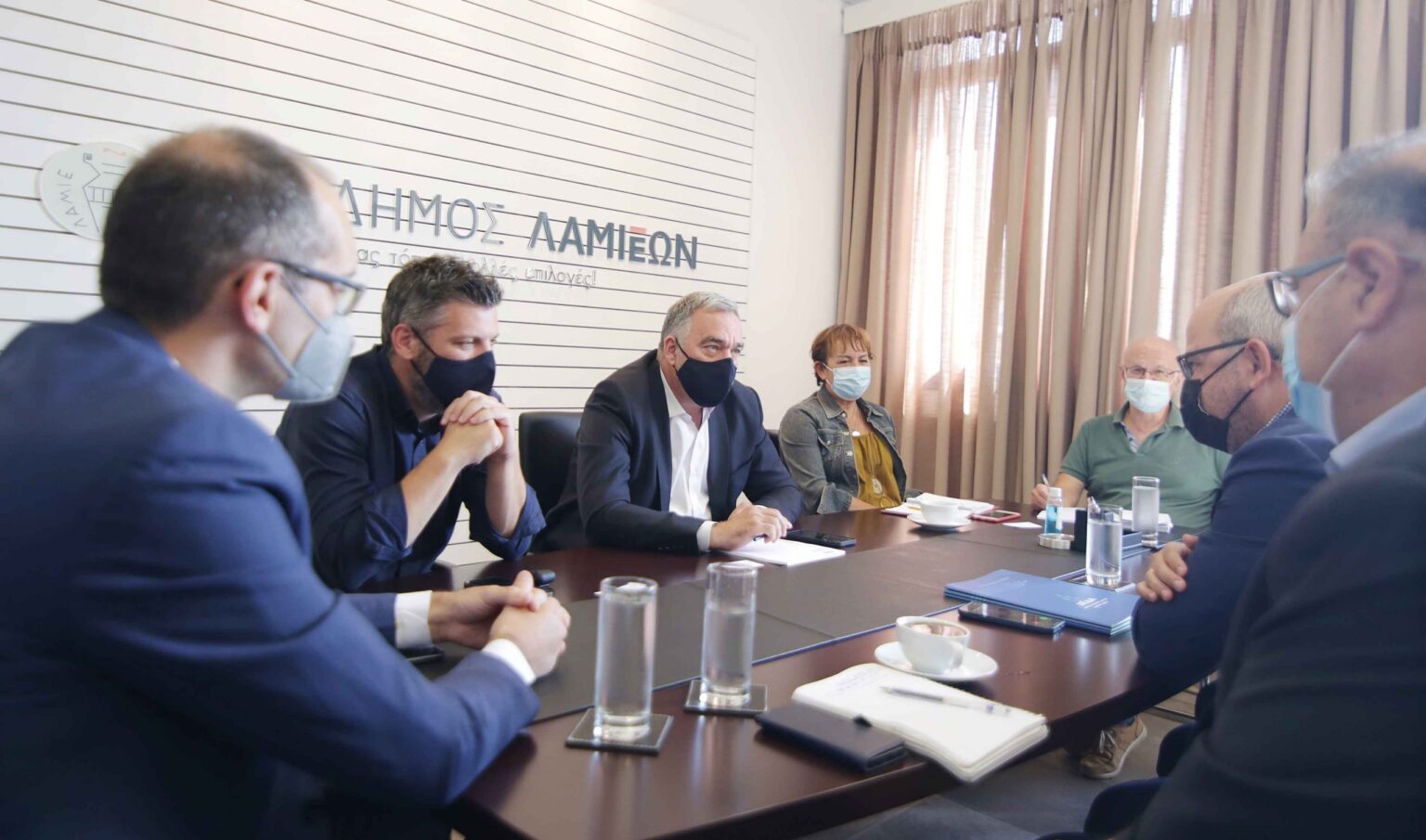 Σύσκεψη για το έργο της ΔΕΔΑ στη Λαμία scaled