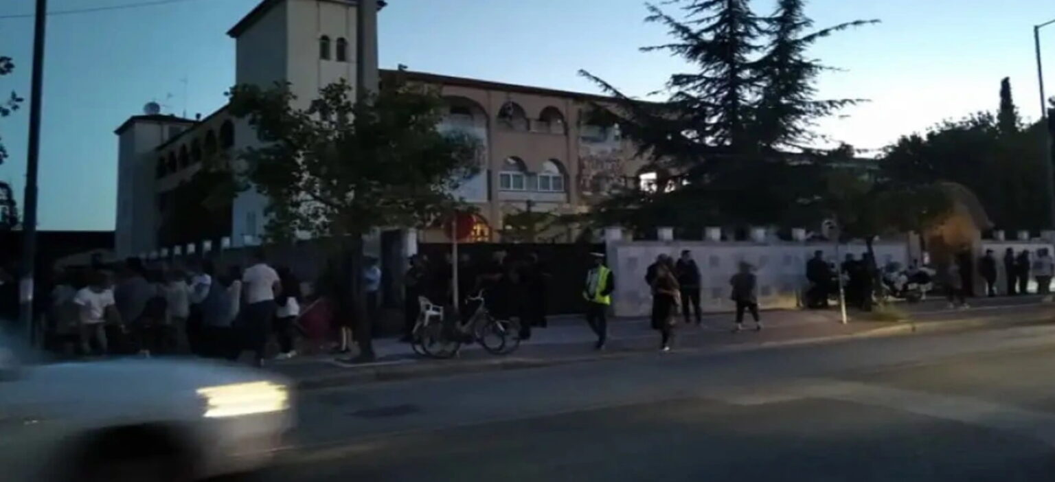 μητροπολιτηςκορ.