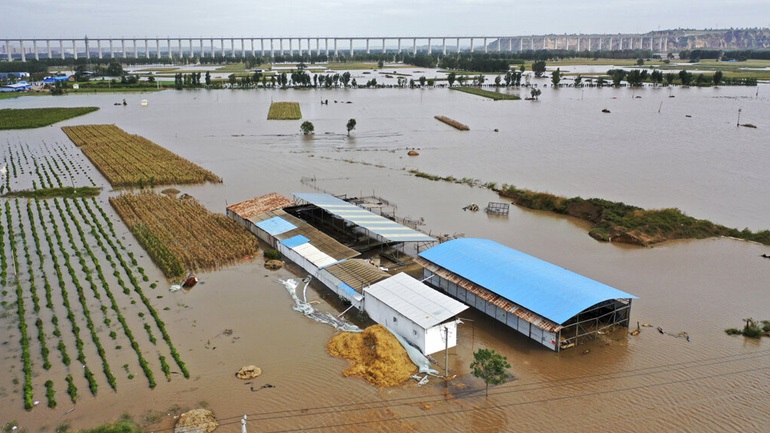 , Κίνα: Τουλάχιστον 15 νεκροί και 3 αγνοούμενοι από τις πλημμύρες