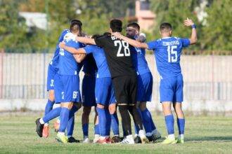 NIKH VOLOU 2048x1415 1