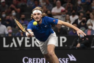 TSITSIPAS 2048x1438 1