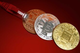 bitcoin cryptocurrency r 0610 2048x1365 1