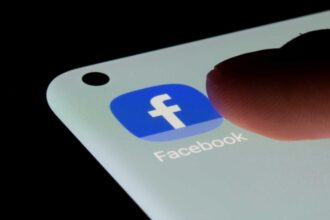 facebook r 0410 1 2048x1315 1