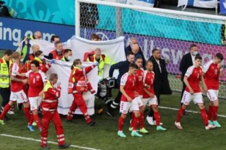 2021 06 12T170349Z 1613420135 UP1EH6C1BEB1A RTRMADP 3 SOCCER EURO DNK FIN REPORT 1623517812876 1640614193736