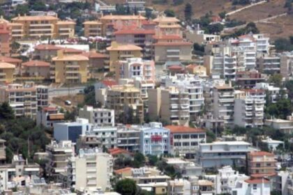Κατοικίες και κτίρια που αφορούν το πρόγραμμα Ανακαινίζω 2026