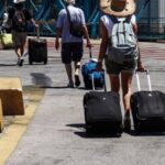 tourismos gia olous 2