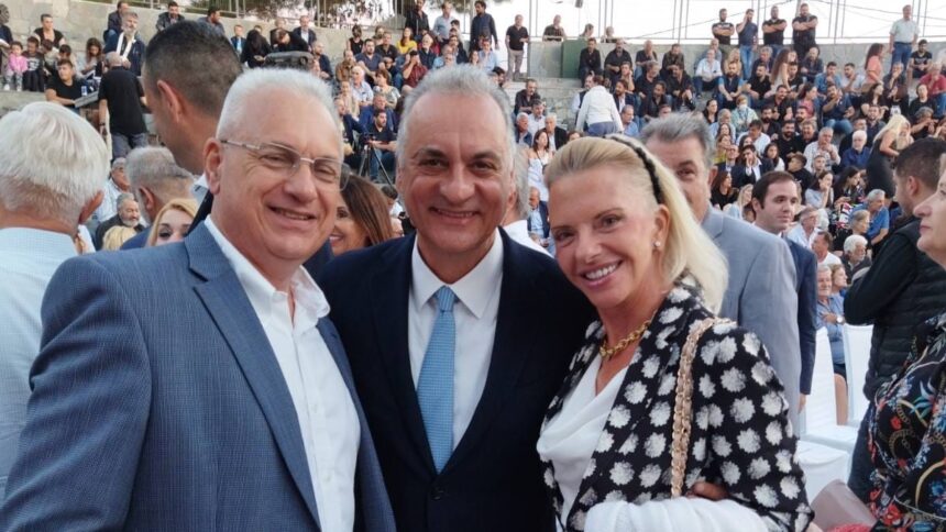 μαρκοπουλος