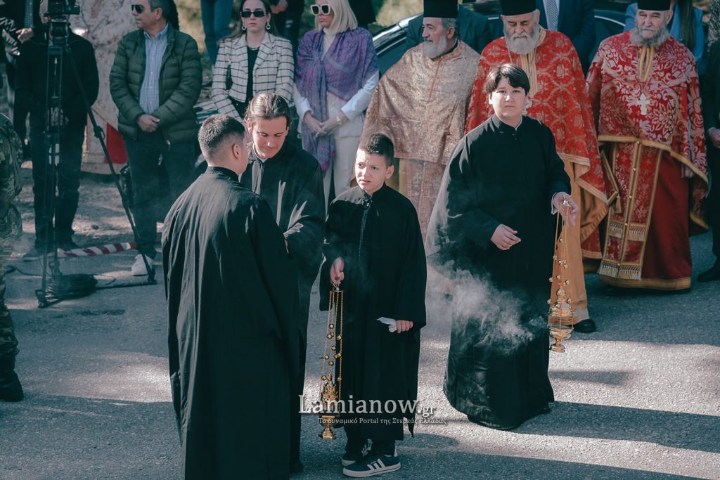 ΑΓΙΟΣ ΛΟΥΚΑΣ 32 1