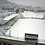 λεωφορος χιονισμενη