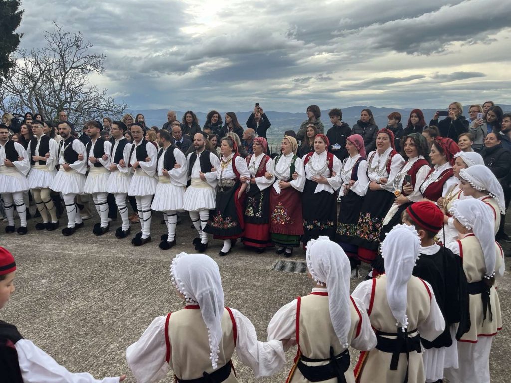 υπατη 12