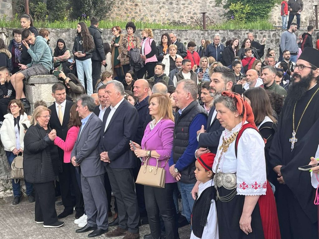 υπατη 8