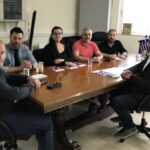 Σαρακιώτης με εκπροσώπους Εμπορικού Συλλόγου Λαμίας