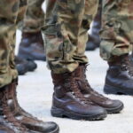 στρατιωτης