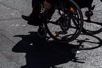 , Επεκτείνεται σε όλη την Ελλάδα ο θεσμός του «Προσωπικού Βοηθού για Άτομα με Αναπηρία»