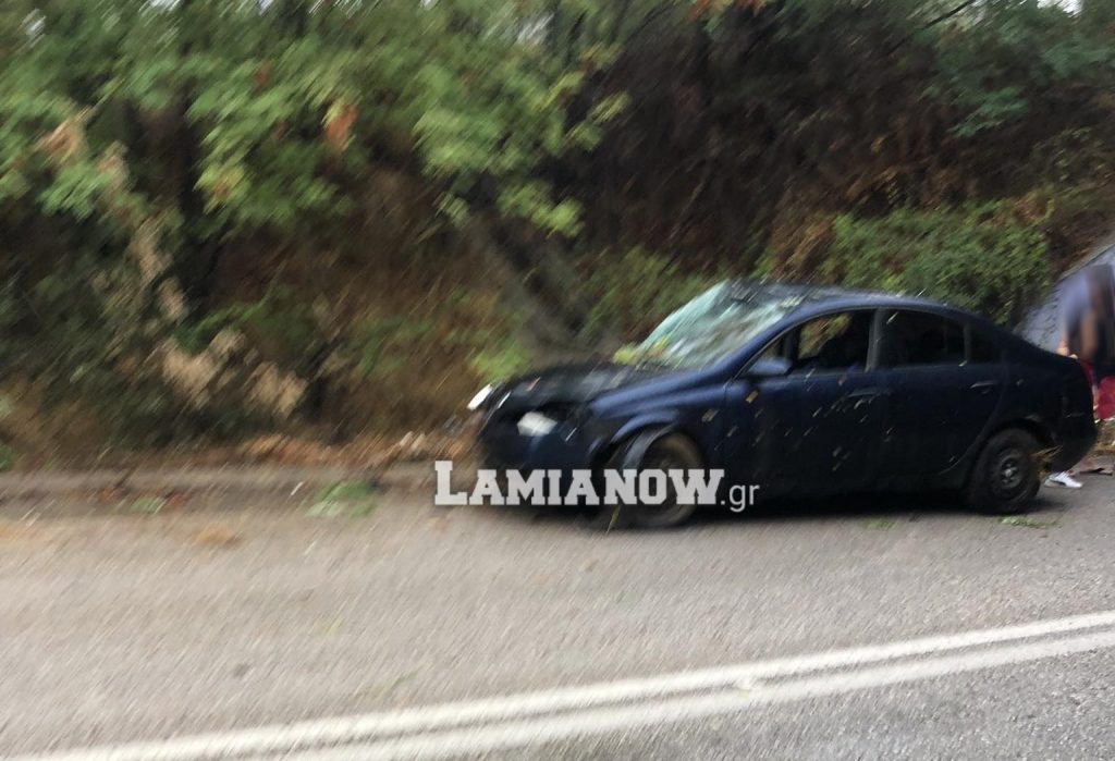 , Νέο σφοδρό τροχαίο στο δρόμο Λαμίας-Στυλίδας &#8211; ΕΙΚΟΝΕΣ