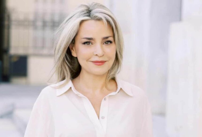 εμυ αργυροπουλου