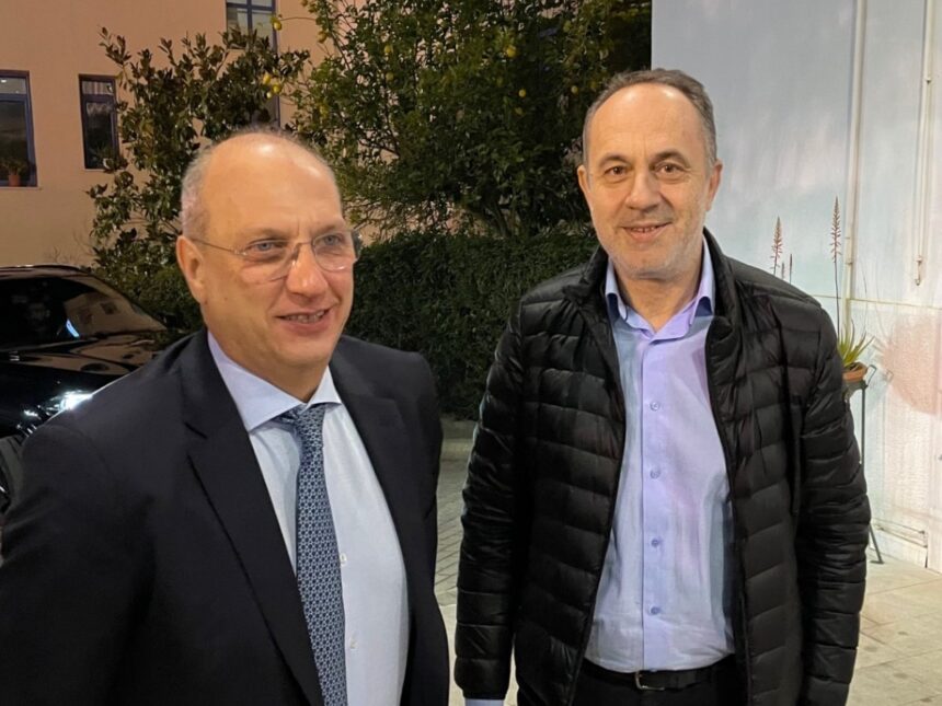 πιπι οικονομου