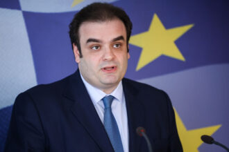 4cb48fa2 pierrakakkis