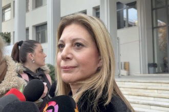karystianou