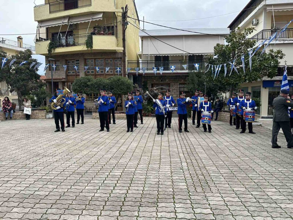 IMG e4d6eeb54ec704120206cfe084e73d10 V