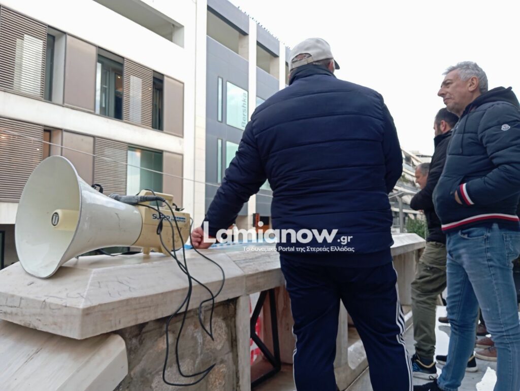 photo 17677773662462372122885110730014