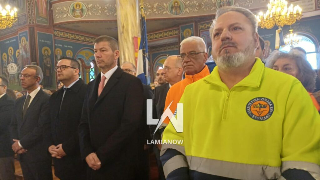 photo 17687636122929183985154057592326