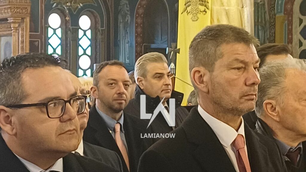 photo 17687636125587135626915051516326