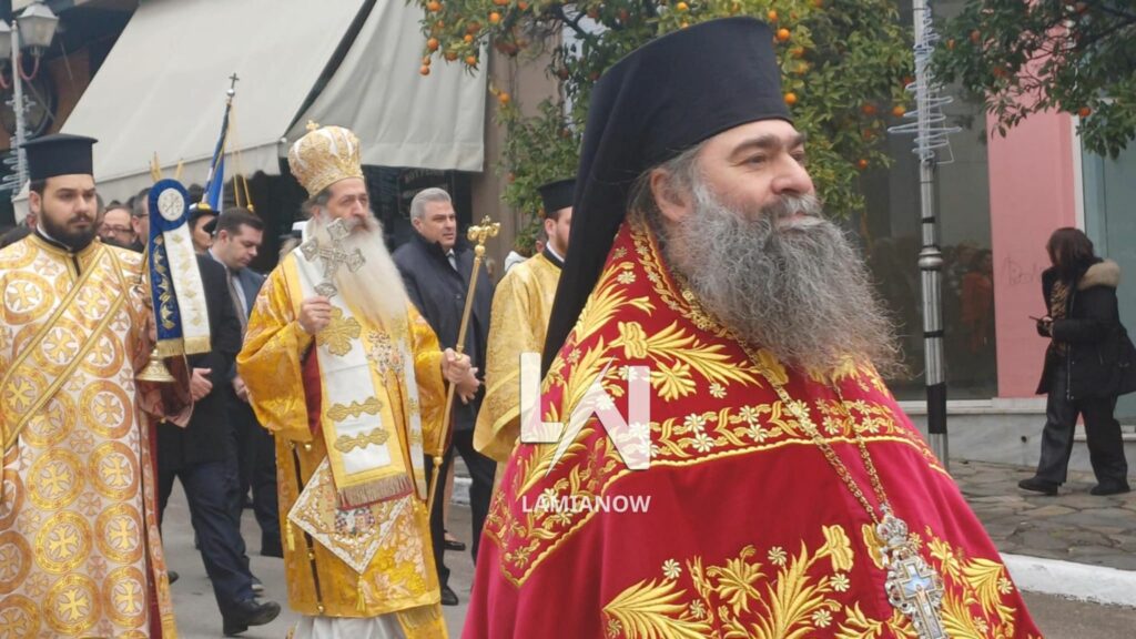 photo 17687636138327813538511230027913