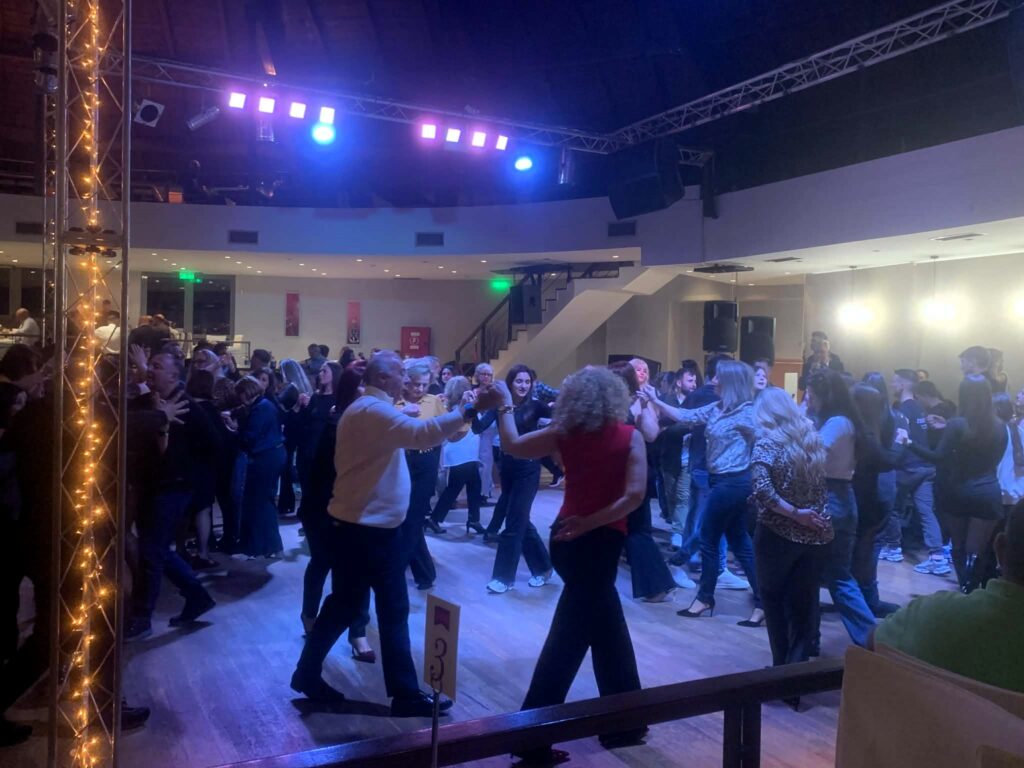 4767a24b ba08 4988 b5a6 adce8938a7ea