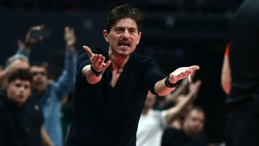 giannakopoulos intime 1 0