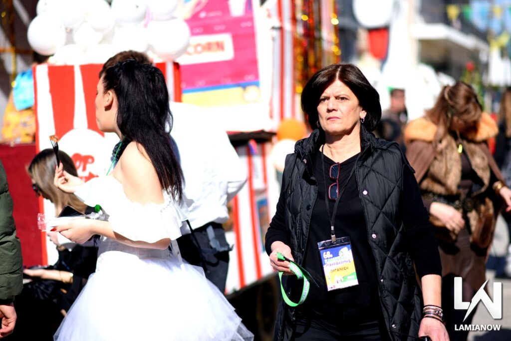 karnabali makrakomis 2026 139