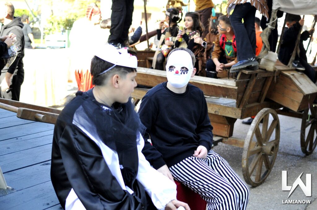 karnabali makrakomis 2026 17