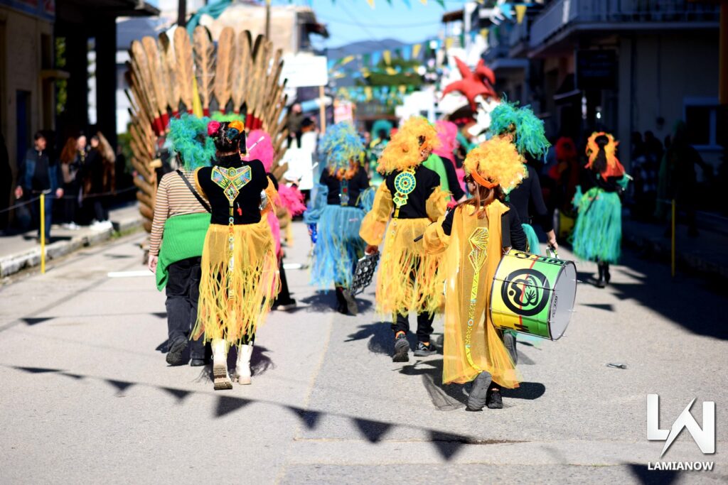 karnabali makrakomis 2026 175