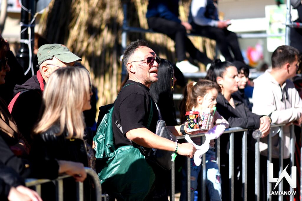 karnabali makrakomis 2026 186