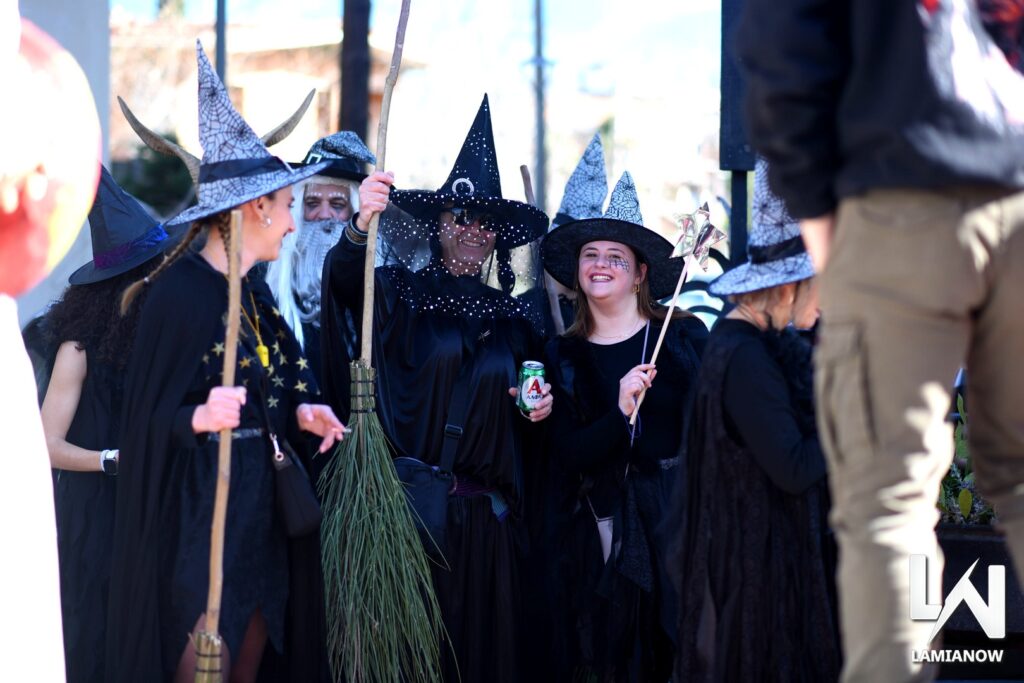 karnabali makrakomis 2026 199